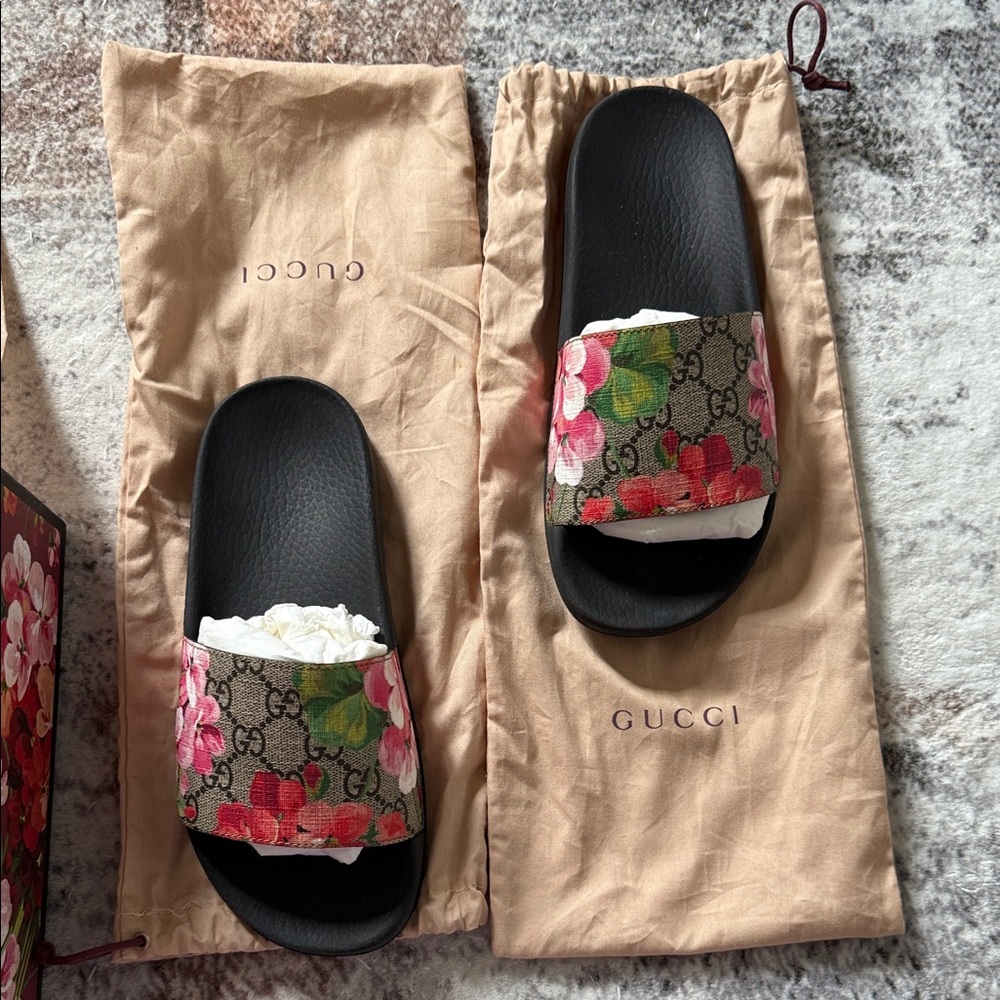 Gucci Burgundy Floral pair of slides